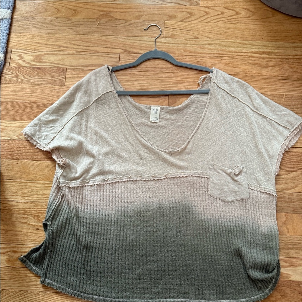 We The Free Gray Boxy Short Sleeve T-Shirt